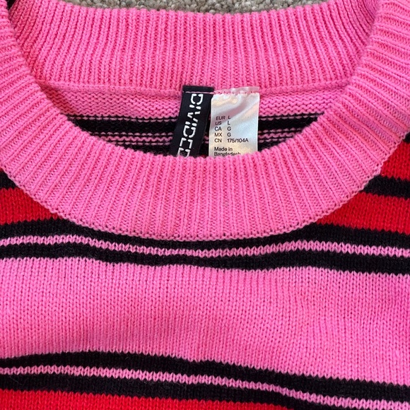 Pink Sweater - Picture 2 of 2